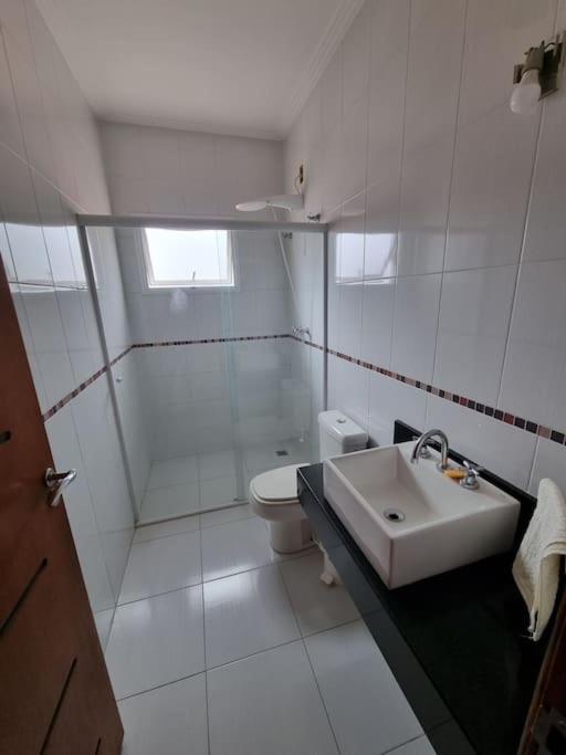 Casa de férias Mansao Com Piscina Em Bairro Nobre Da Zona Oeste Tel Ctt 11 9 Oito Quatro, Meia Dois 11 66 *